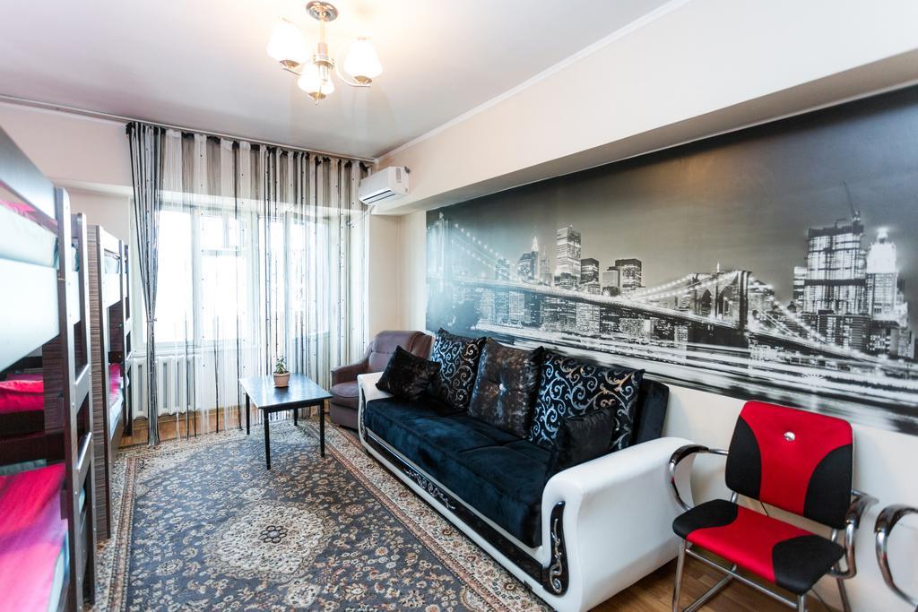 Ussr Hostel Bisjkek Eksteriør billede