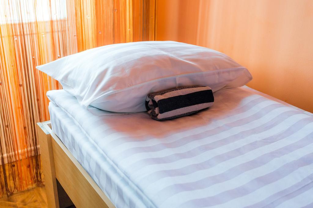 Ussr Hostel Bisjkek Værelse billede