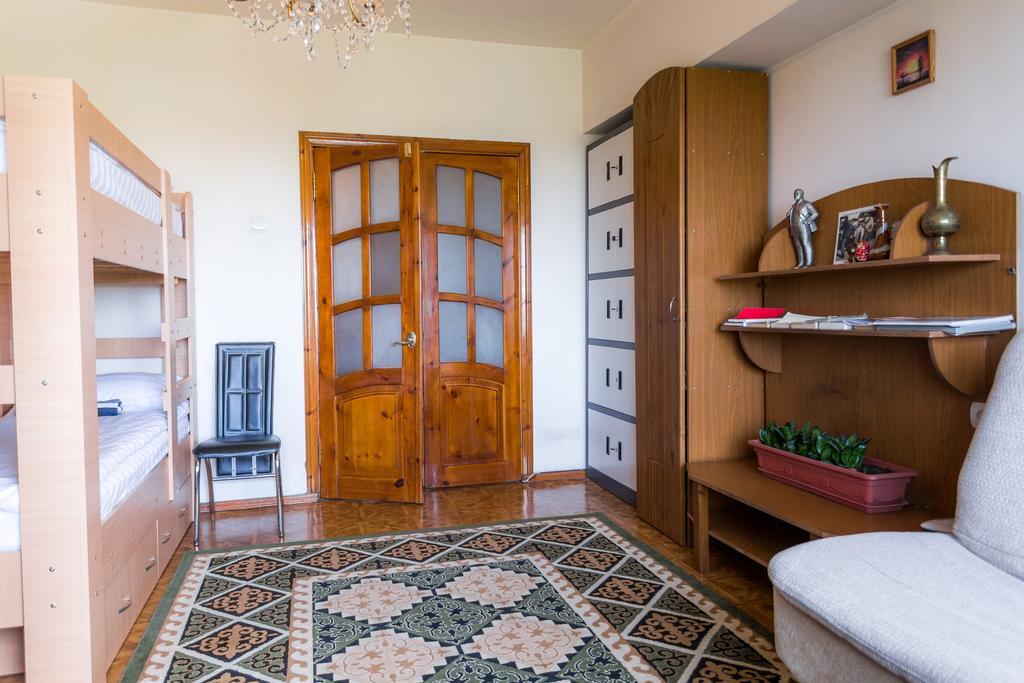 Ussr Hostel Bisjkek Værelse billede