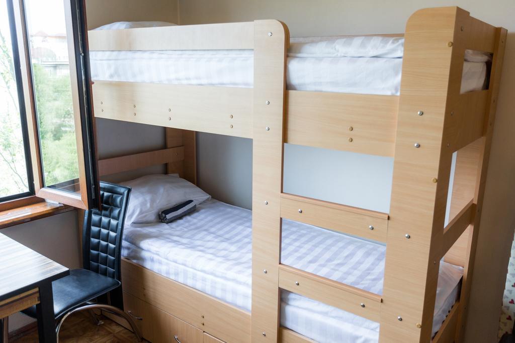 Ussr Hostel Bisjkek Værelse billede